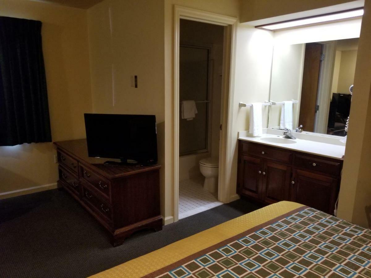 Classic Inn Lancaster Smoketown  Ngoại thất bức ảnh